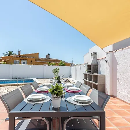 Apart-rent Casa Con Piscina Alberes 0005 Empuriabrava