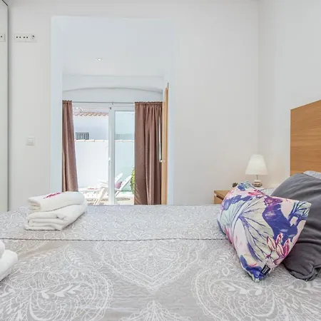 Apart-rent Casa Con Piscina Alberes 0005 Villa
