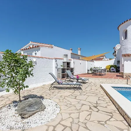Apart-rent Casa Con Piscina Alberes 0005 Villa Empuriabrava